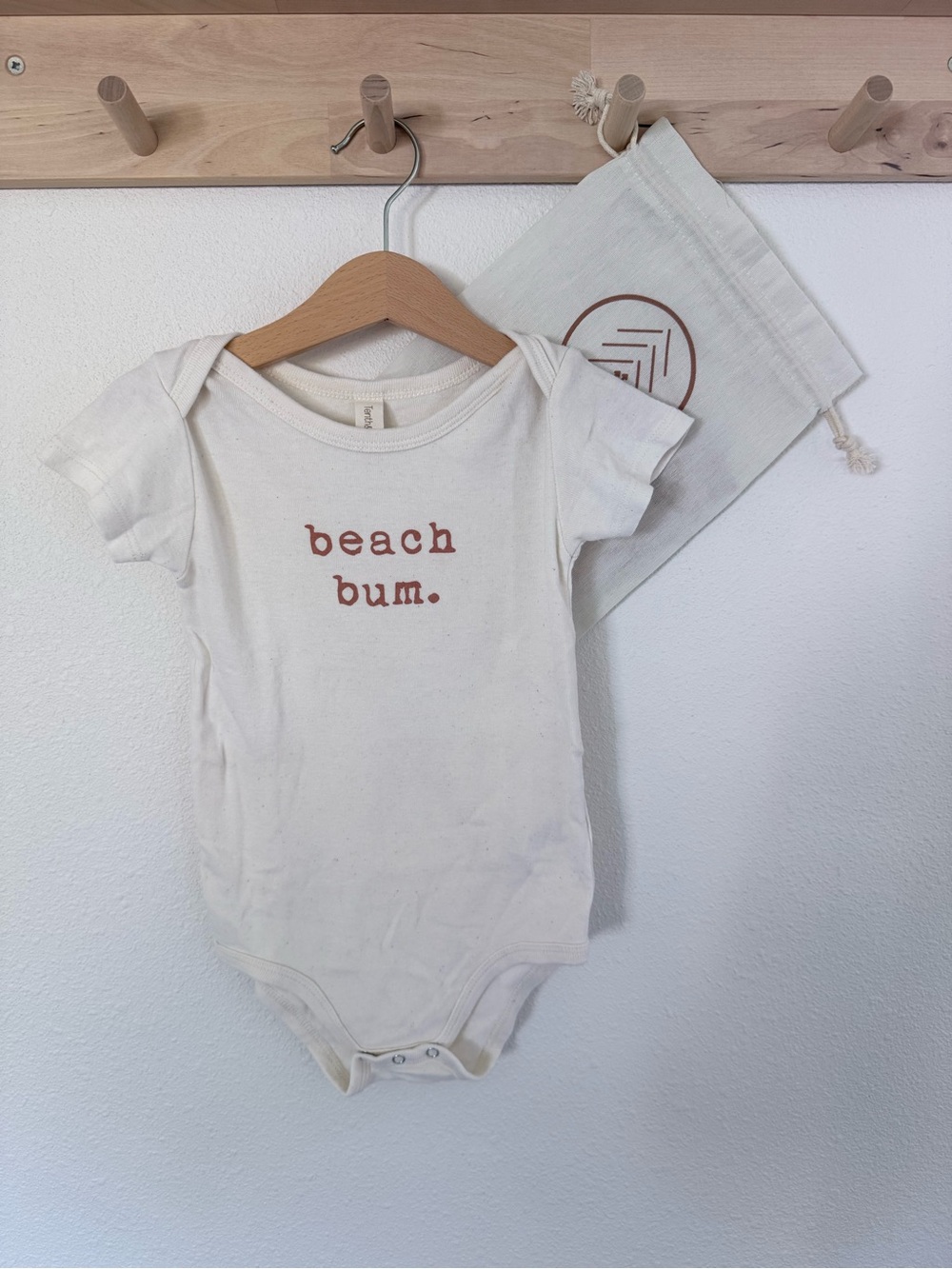 Tenth & Pine “beach bum” organic cotton short sleeve bodysuit